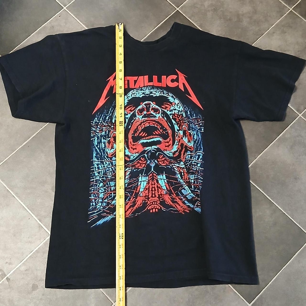 Black Graphic Tee